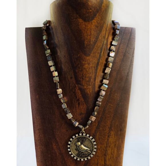 Handmade Fly Free Bird Necklace Abalone Shell Beads + Rhinestones - Picture 2 of 9